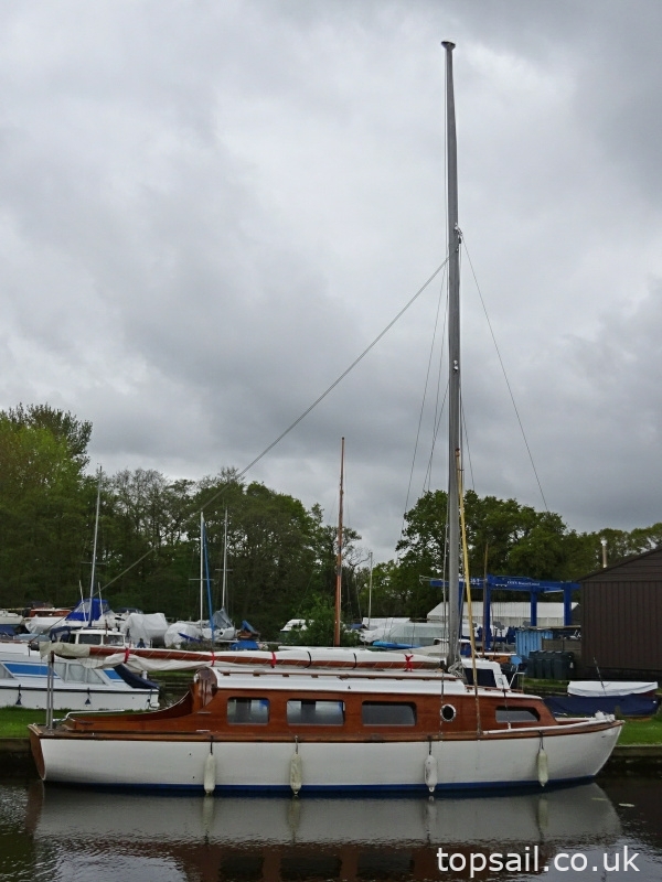1970 Herbert Woods Proud Lady Class Yacht