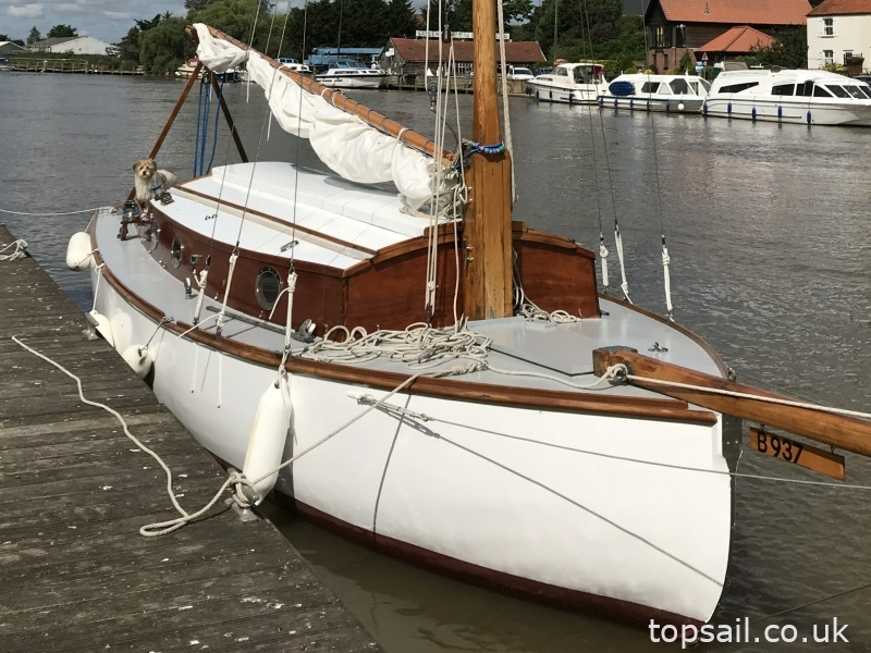 1935 Applegate Cordon Rouge Class River Cruiser
