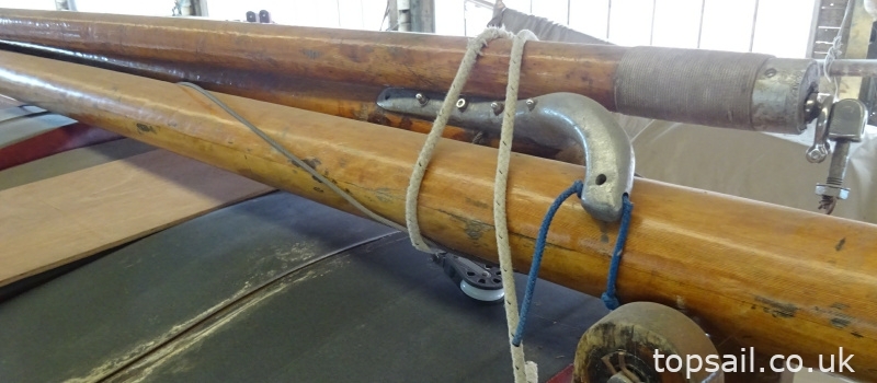 1980 Landamore 28 Broads Yacht Project (GRP Hull)
