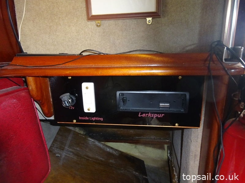 1980 Landamore 28 Broads Yacht Project (GRP Hull)