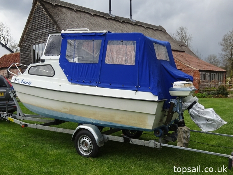 1986 Pilot 490 Cabin Cruiser & Trailer