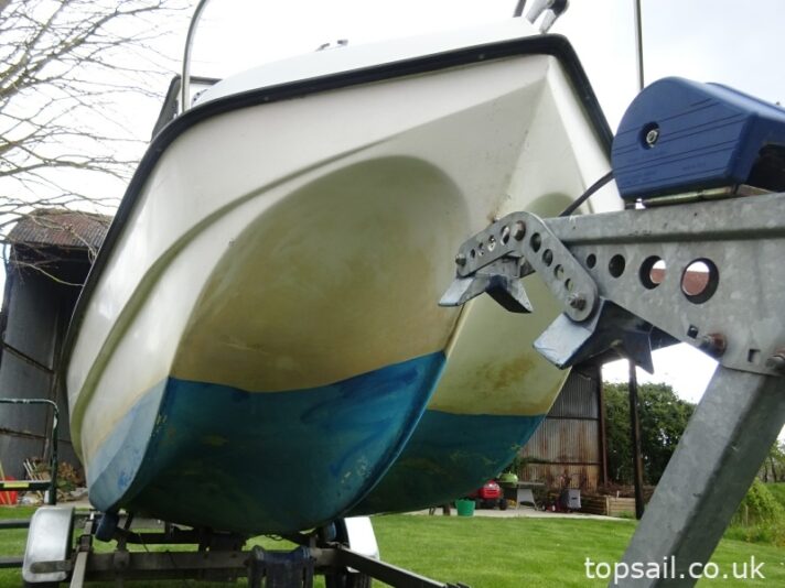 1986 Pilot 490 Cabin Cruiser & Trailer