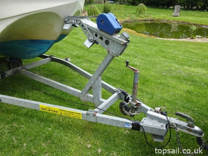 1986 Pilot 490 Cabin Cruiser & Trailer