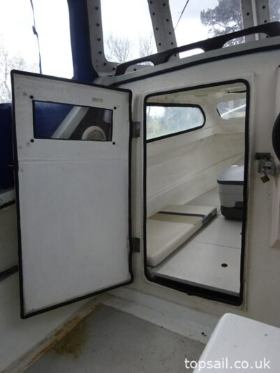 1986 Pilot 490 Cabin Cruiser & Trailer