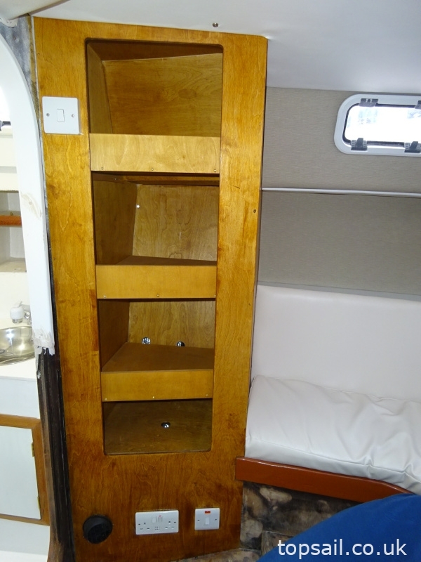 1987 Oyster 406DS (Deck Saloon)