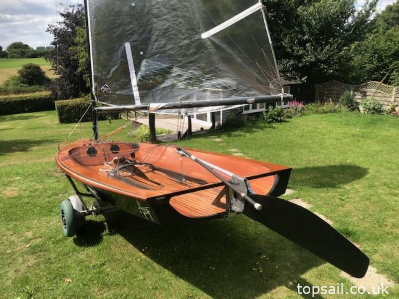 1990 Phantom Sailing Dinghy & Trailer