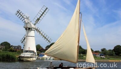 “Rebuilt” 1952 Martham Boats Half Decker with Trailer