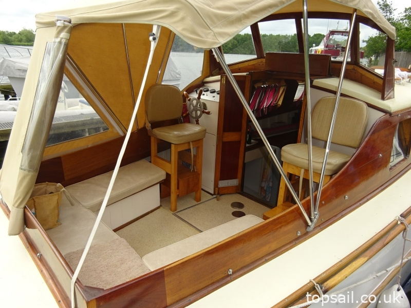 1960 Turner’s Silver Spray Broads Motor Cruiser