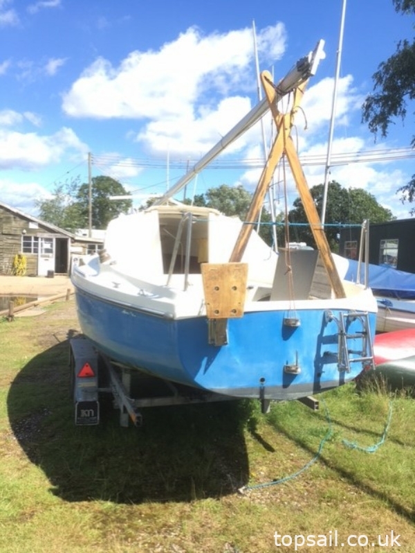 1977 Manta 19 & Trailer