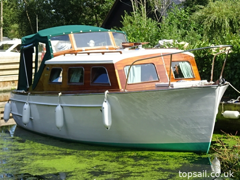 1952 Broom Robb 24