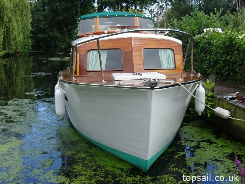 1952 Broom Robb 24