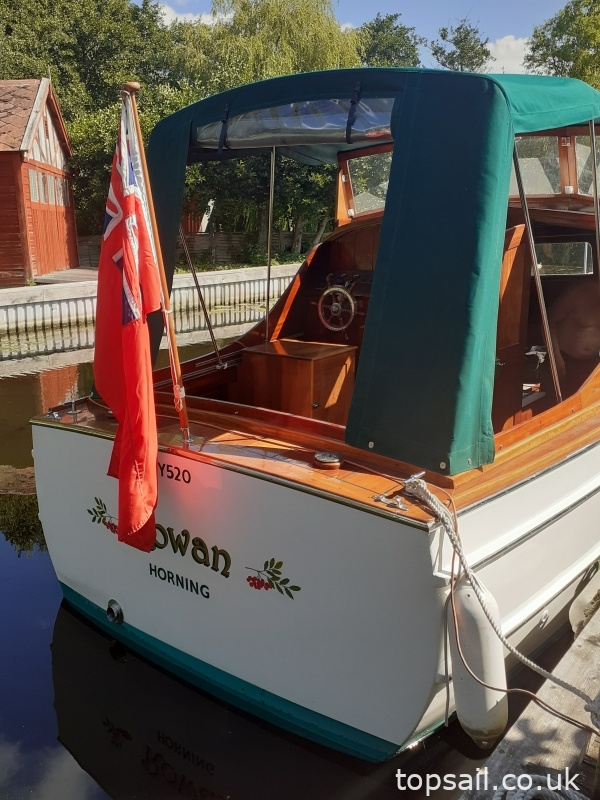 1952 Broom Robb 24
