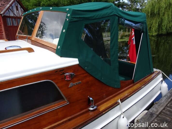 1952 Broom Robb 24