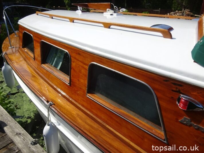 1952 Broom Robb 24