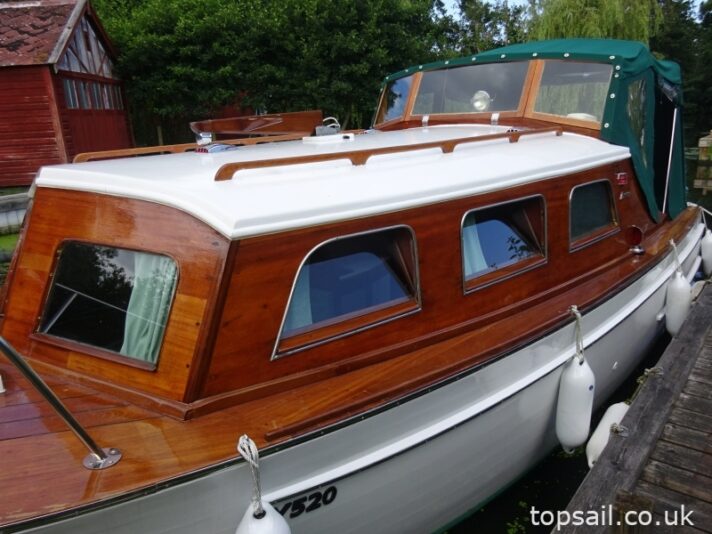 1952 Broom Robb 24