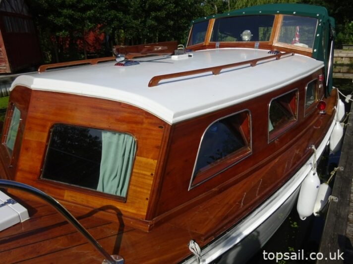 1952 Broom Robb 24