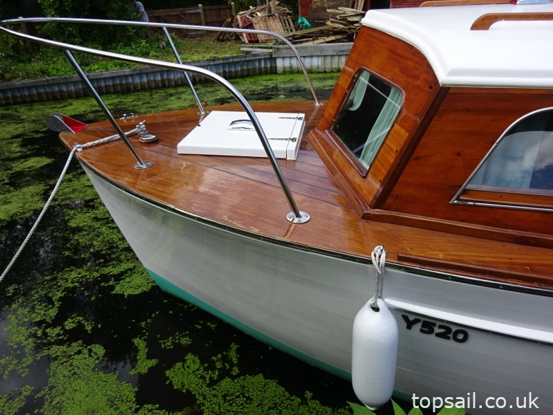 1952 Broom Robb 24