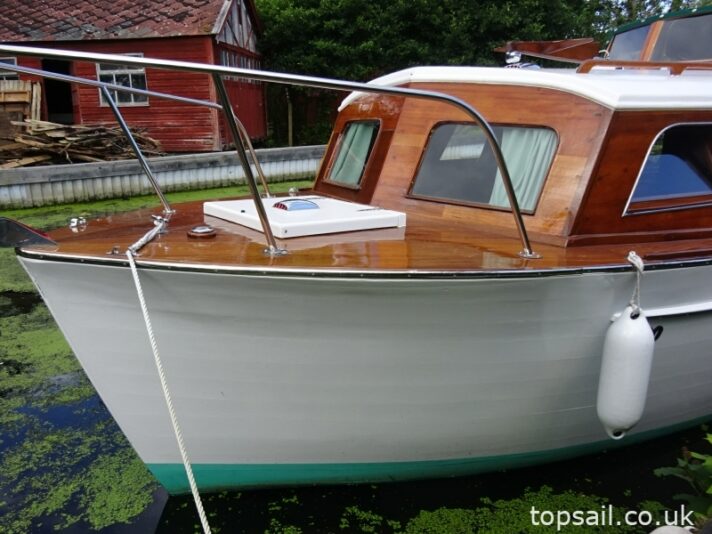 1952 Broom Robb 24