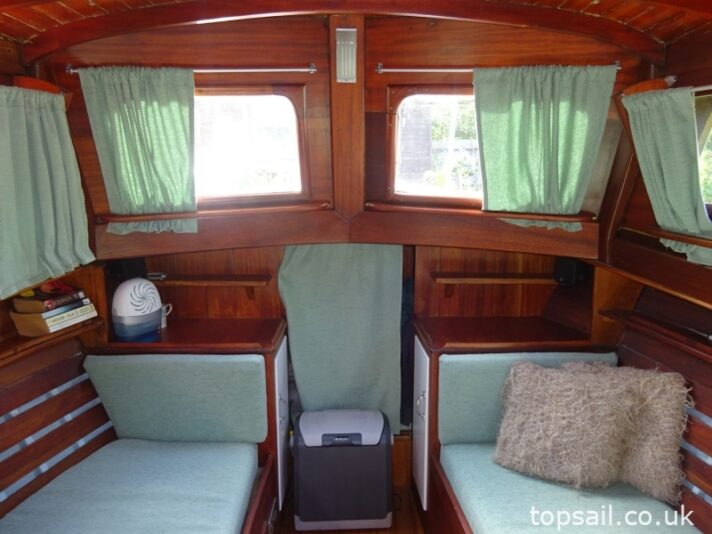 1952 Broom Robb 24