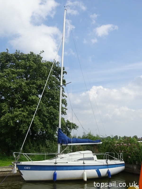 1984 Pegasus 700 (Shallow Fin Keel)