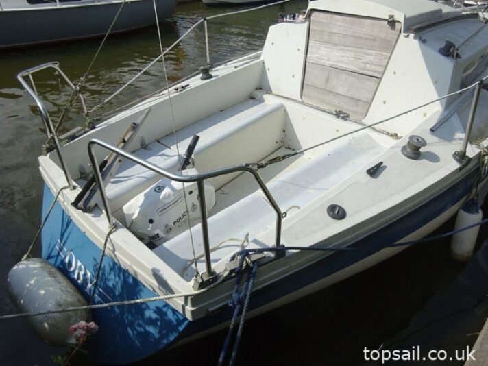 1984 Pegasus 700 (Shallow Fin Keel)