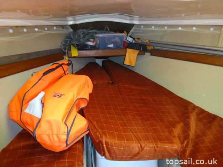 1984 Pegasus 700 (Shallow Fin Keel)