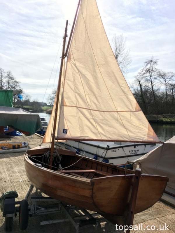 2003 12ft Clinker Sailing Dinghy & Trailer