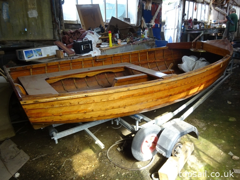 2003 12ft Clinker Sailing Dinghy & Trailer