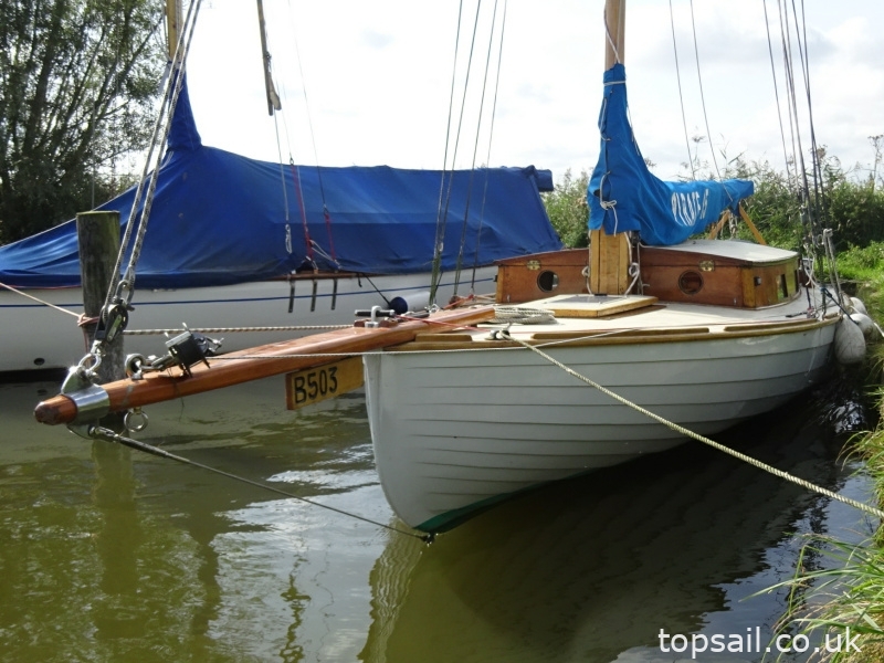 1901 Walter Woods Clinker River Cruiser (Trailer Available)