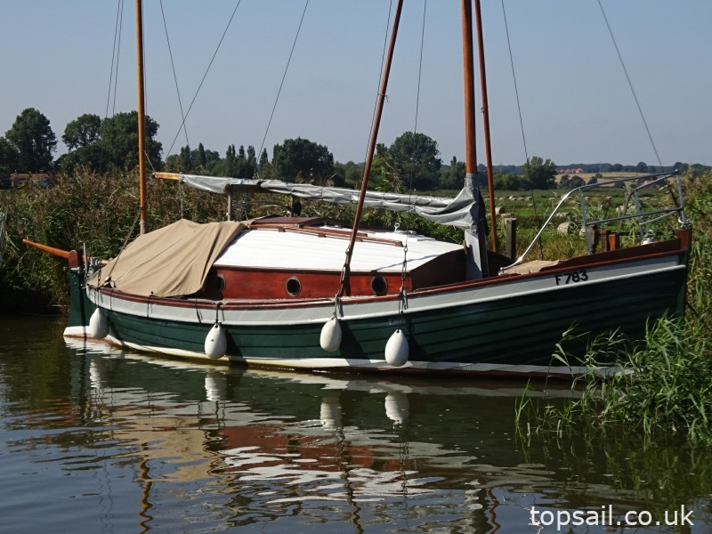 Converted Lifeboat Sailing Cruiser