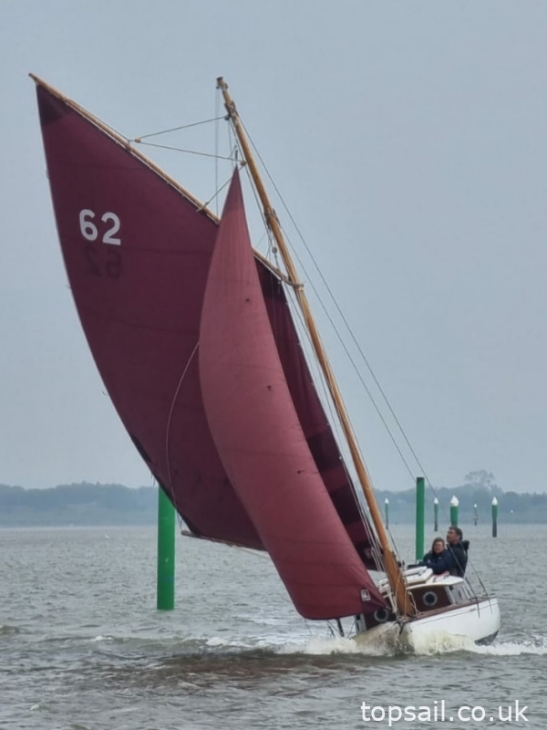 1948 Powles Wanderbird/Playmate River Cruiser Class