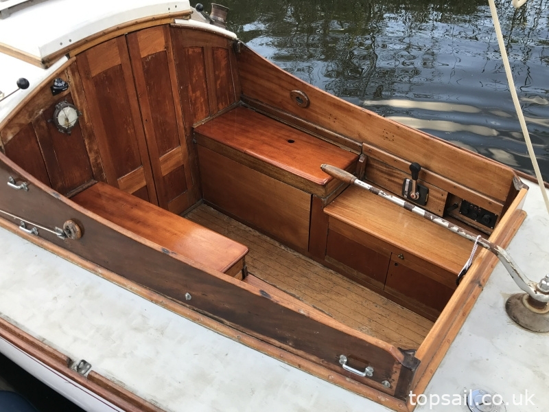 1948 Powles Wanderbird/Playmate River Cruiser Class