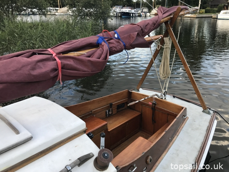 1948 Powles Wanderbird/Playmate River Cruiser Class