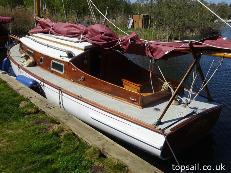 1948 Powles Wanderbird/Playmate River Cruiser Class