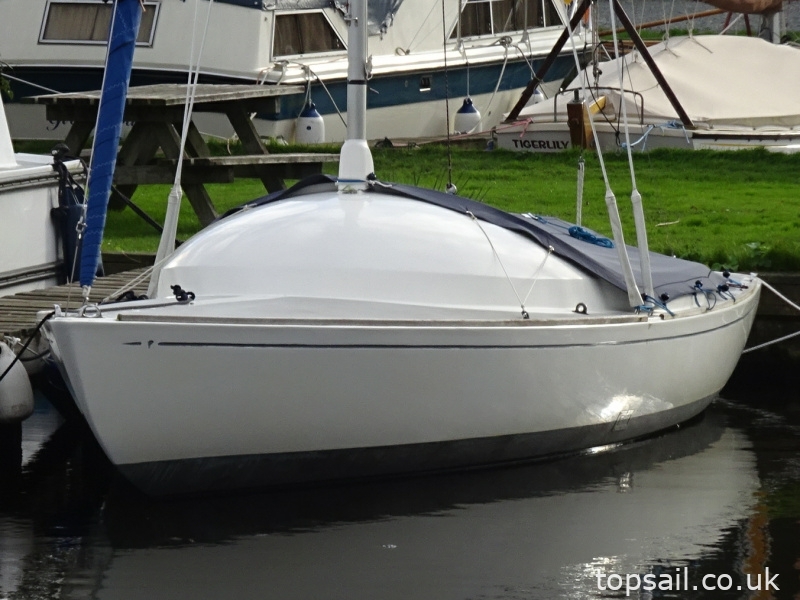 1983 Yeoman Keelboat