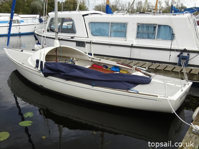 1983 Yeoman Keelboat