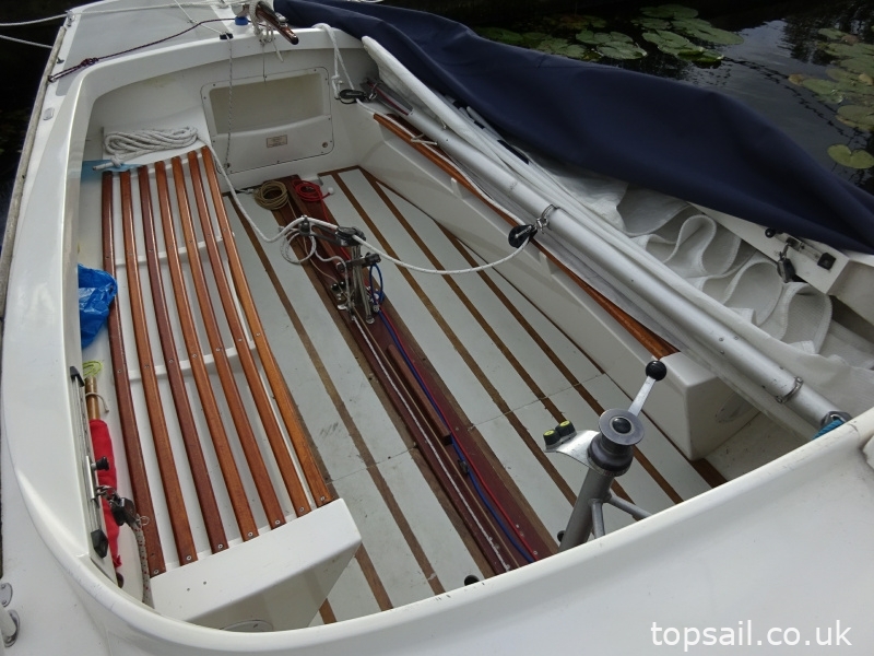 1983 Yeoman Keelboat