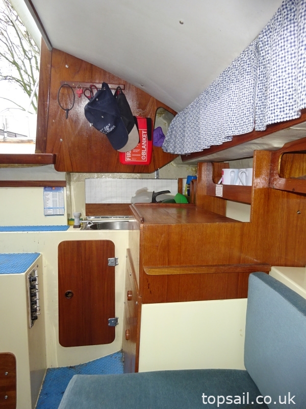 1986 Newbridge Venturer 22