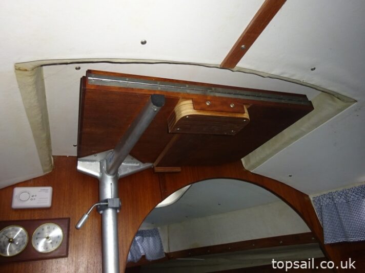 1986 Newbridge Venturer 22