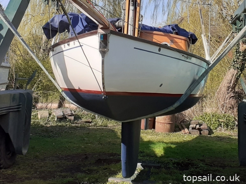 1985 Easticks 28 River Cruiser (GRP Hull)