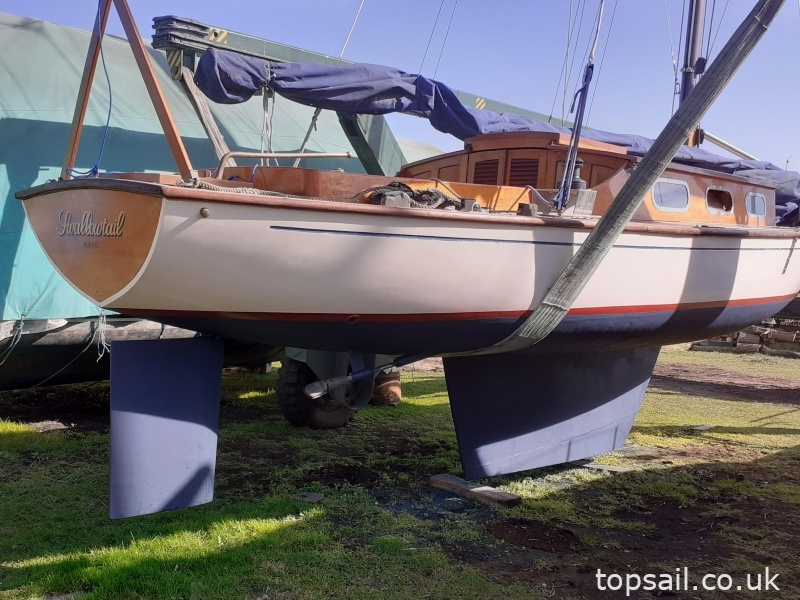 1985 Easticks 28 River Cruiser (GRP Hull)