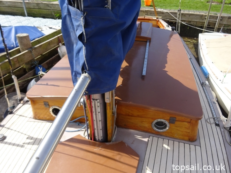 1985 Easticks 28 River Cruiser (GRP Hull)