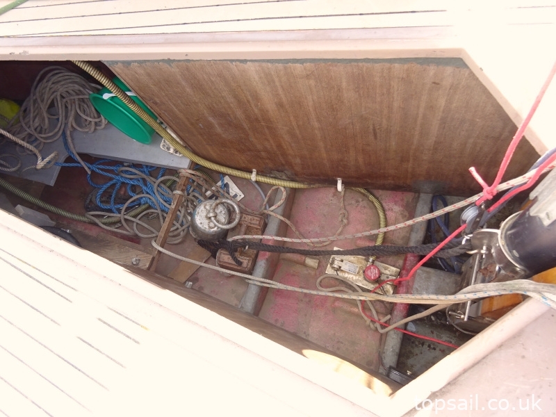 1985 Easticks 28 River Cruiser (GRP Hull)