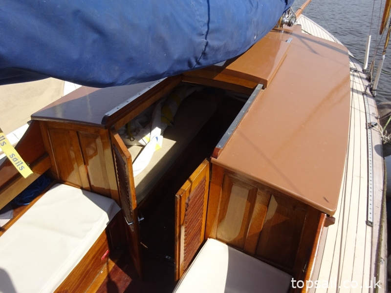 1985 Easticks 28 River Cruiser (GRP Hull)