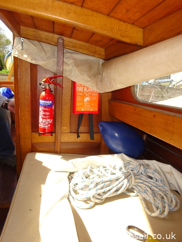 1985 Easticks 28 River Cruiser (GRP Hull)