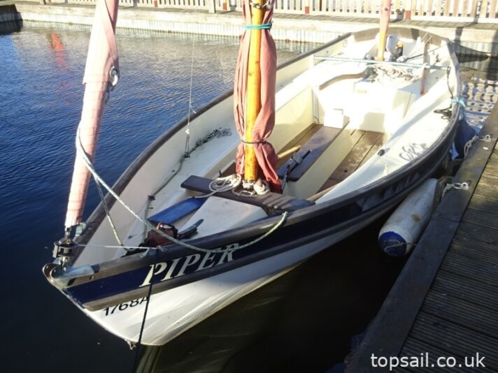 2001 Devon Lugger (later version of Drascombe Lugger)