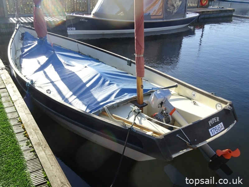 2001 Devon Lugger (later version of Drascombe Lugger)