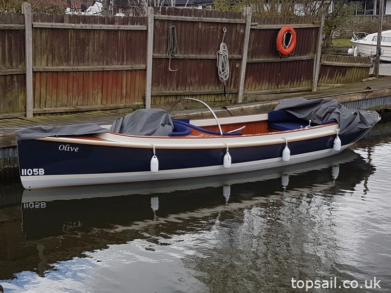 1990 Frolic 21 Electric Motor Launch