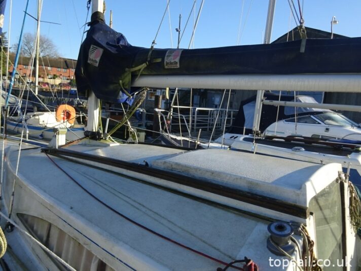 1990 Pegasus 800 (Wing Keel, Separate Heads Compartment)