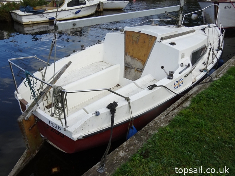 1975 Rydgeway Pirate 17 Trailer Sailer